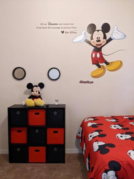 Hidden Oasis Near Orlando, Disney, Etc. Appartement