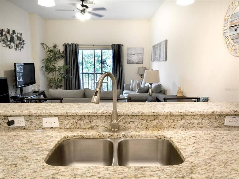 Hidden Oasis Near Orlando, Disney, Etc. Appartement *