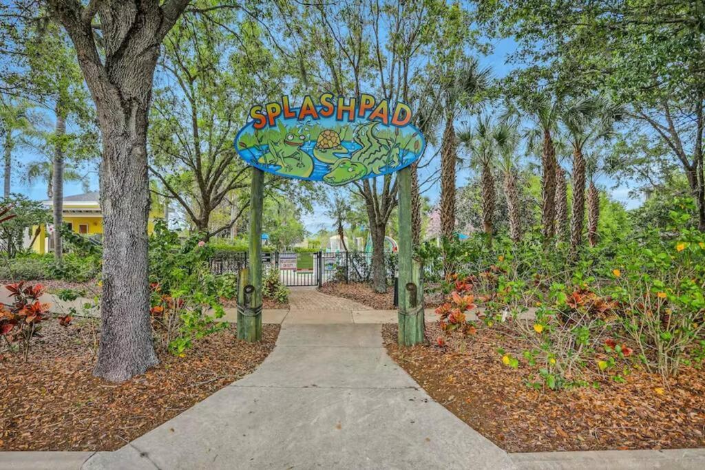 Hidden Oasis Near Orlando, Disney, Etc.